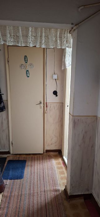Proprietar vind apartament 2 camere,decomandat