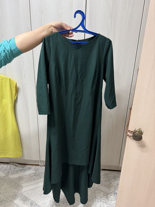 Женские одежды, куртки