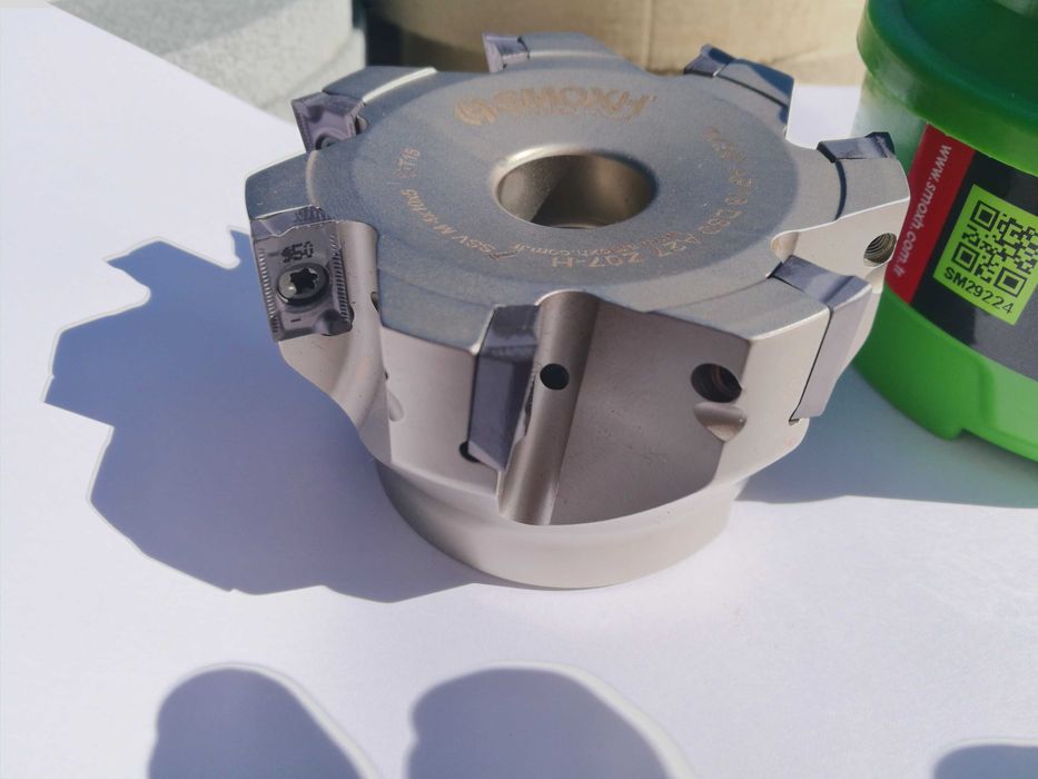 дорникови фрези със сменяеми пластини APKT-10 и APKT-16