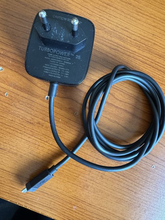 Moto X Force - Motorola XT1580 с екран който не може да бъде счупен