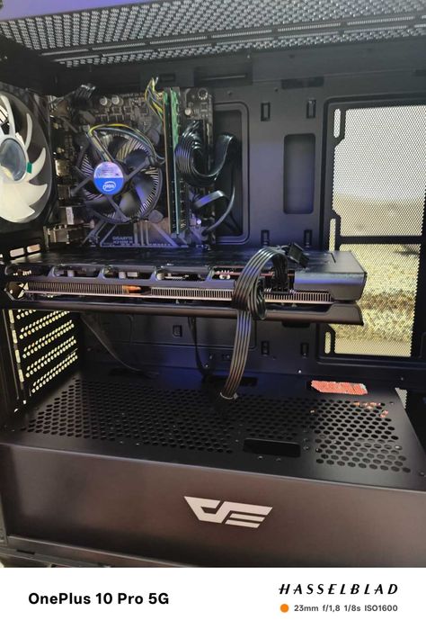 Бюджетна геймърска конфигурация i5 8400\32gb ddr4\480gb\RX 5700XT\650W