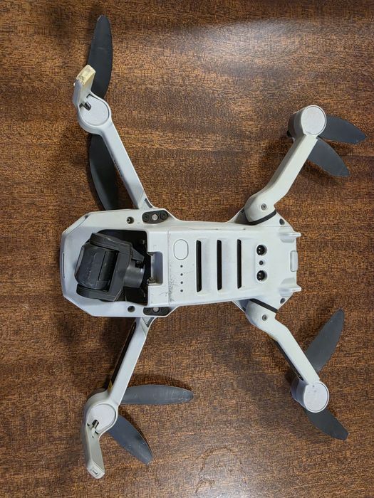 Dji mini 2 + 3 батерии