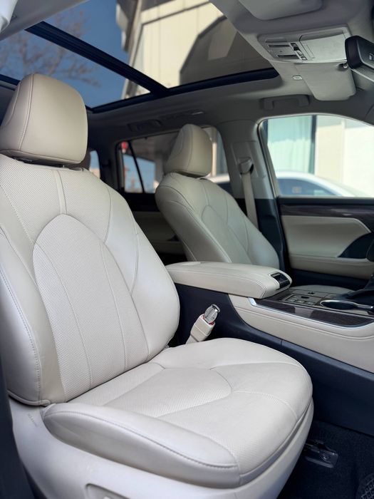 Toyota Highlander Hybrid