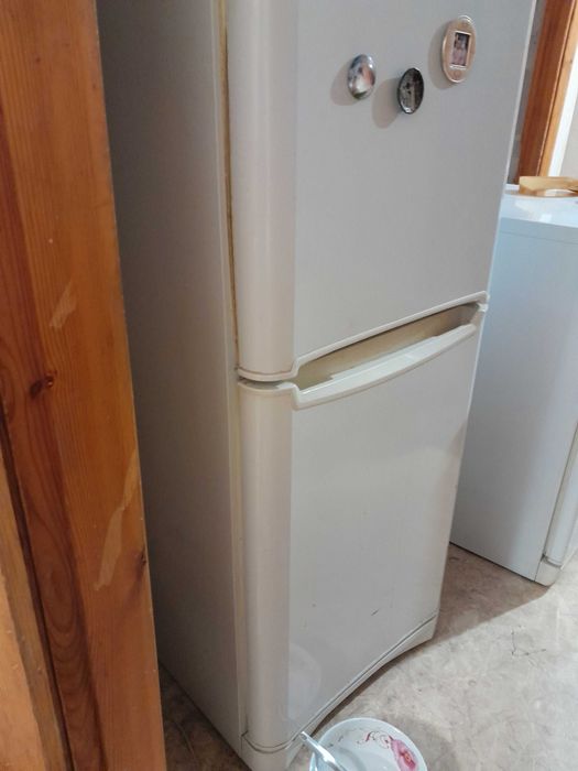 Холодильник indesit б/у