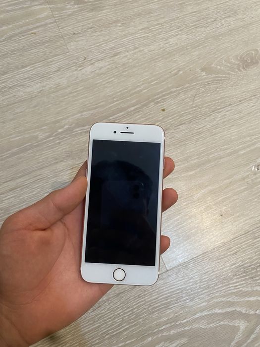 Iphone 7 золотистий цвет