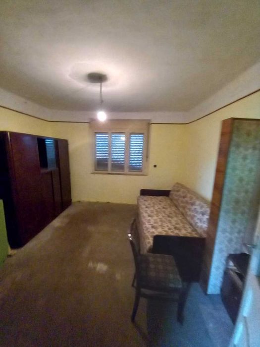 Vand casa in Iratosu Nr 434  1036Mp