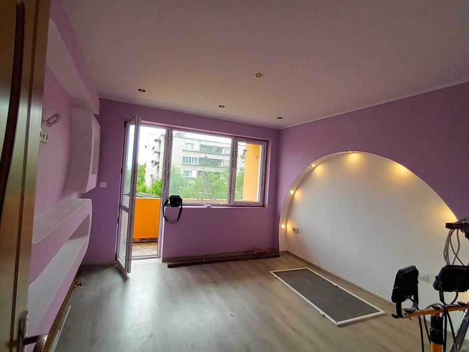 Продава се Тристаен апартамент в Бобов дол - 80 кв.м за 638 €/кв.м - Снимка #11