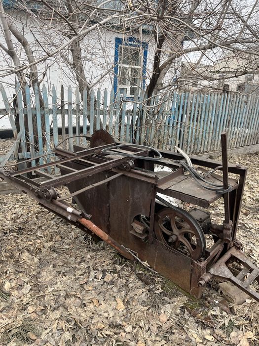 Продам трактор т16