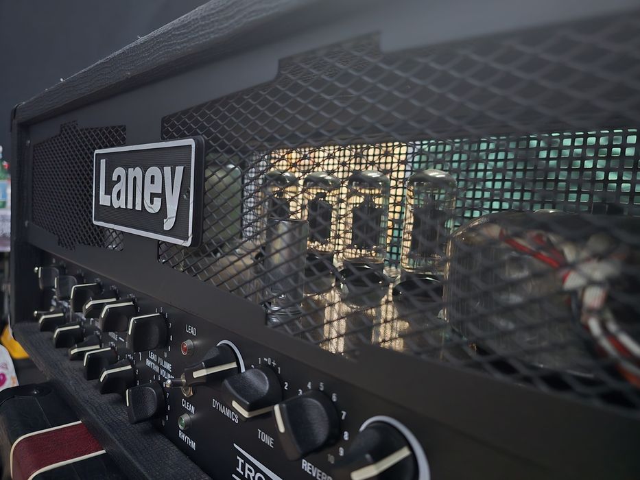 Лампова китарна глава/ усилвател Laney Ironheart 120