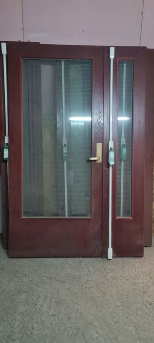 Ușa 2 parte ( fără toc )