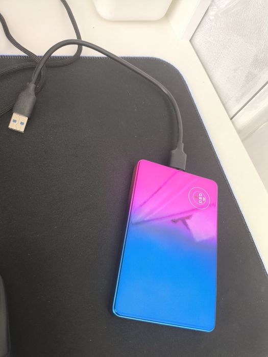 Внешний диск на 1ТБ