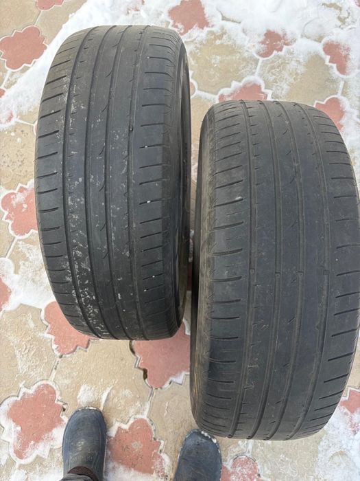 Продам шины 2 шт
