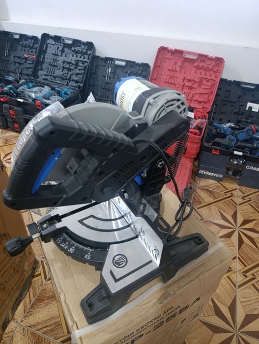 Торцовочная пила Скат