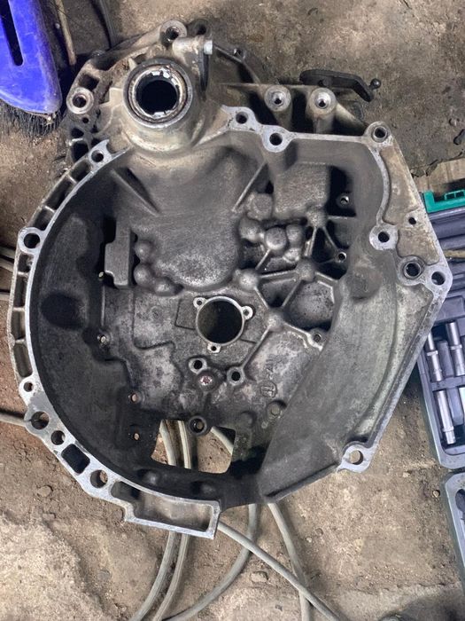 МКПП ПЕЖО 307 по запчастям