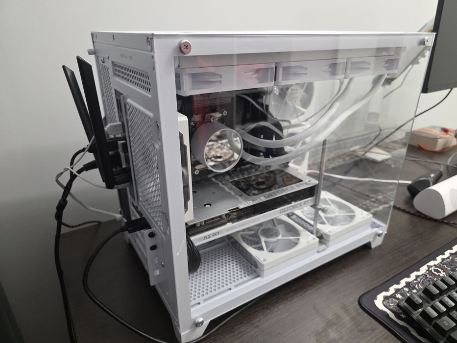 Игровой компьютер ryzen 7800x3d rtx5060 aero