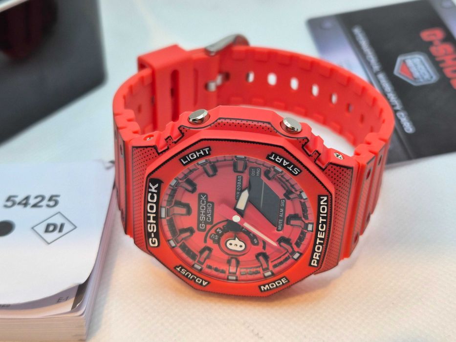Ceas Sport Barbati,Unisex Casio g shock Manga THEME GA2100 MNG. RED, Nou,Garantie 2 ani