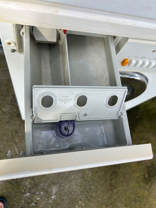 Пералня Miele W723