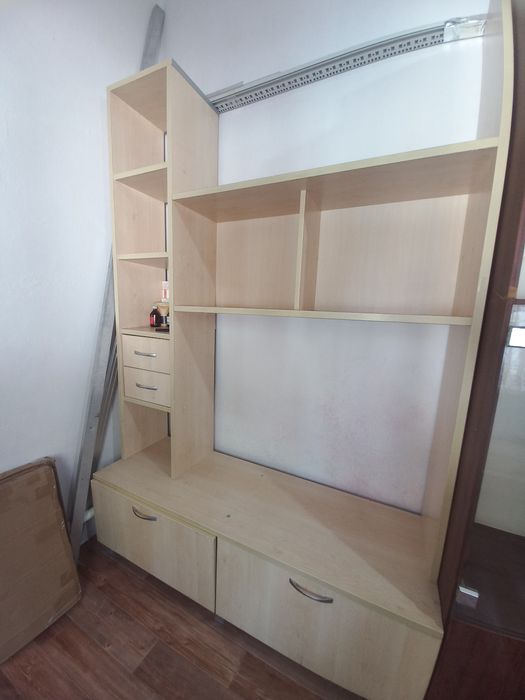 Продаётся шкаф в очень хорошем состоянии