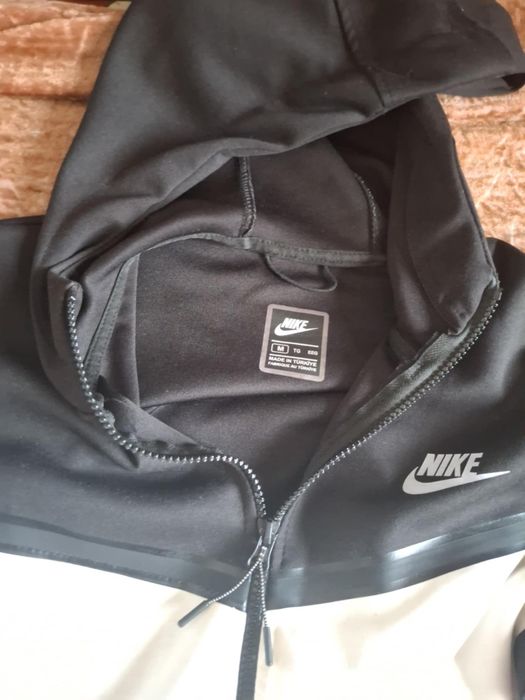 Nike tech original