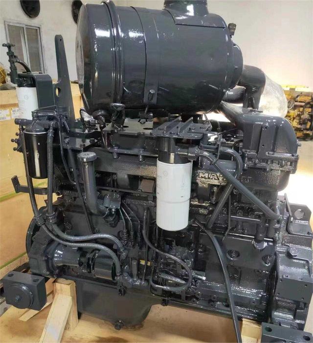 Motor Komatsu 6D125-1 Diesel 6 Cilindri Utilaj WA450-1 Incarcator Frontal Industrial