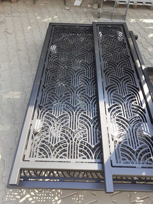 Balustrada din tabla decupata debitata traforata laser si cnc