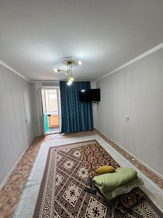 СРОЧНО!!! ХОРОШАЯ ЦЕНА!!! ЗВОНИТЕ !!! 4 микрорайон 2 комнатная