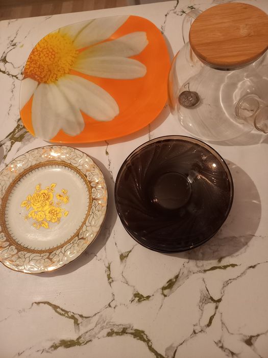 Посуды все за 2500тг