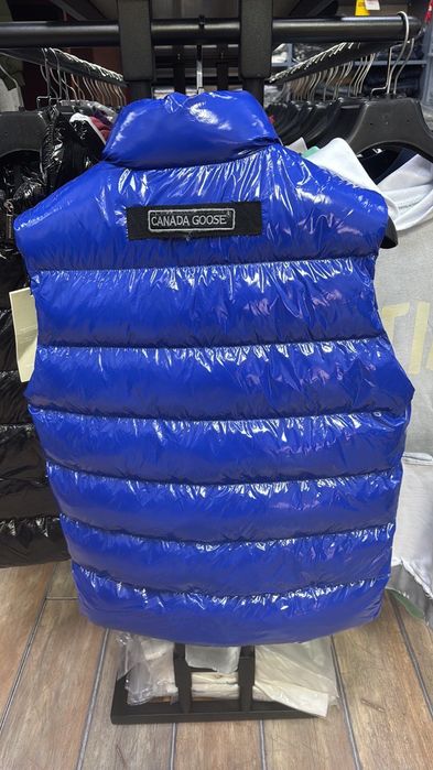 Елеци Canada Goose