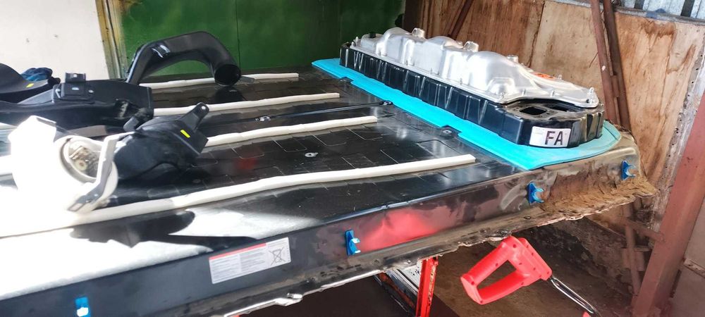 Power Conversion System (PCS) с парт номер 1135558-05-A, за Tesla model 3 и model Y