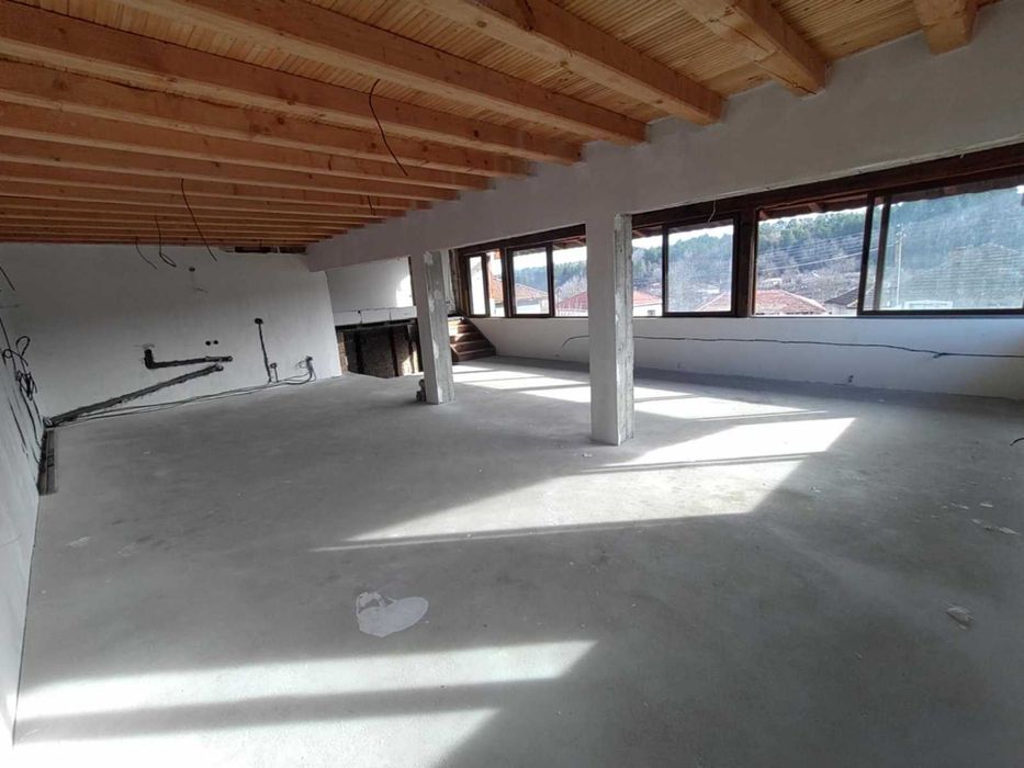 Продава се Къща в Разград, Център - 160 кв.м за 472 €/кв.м - Снимка #4