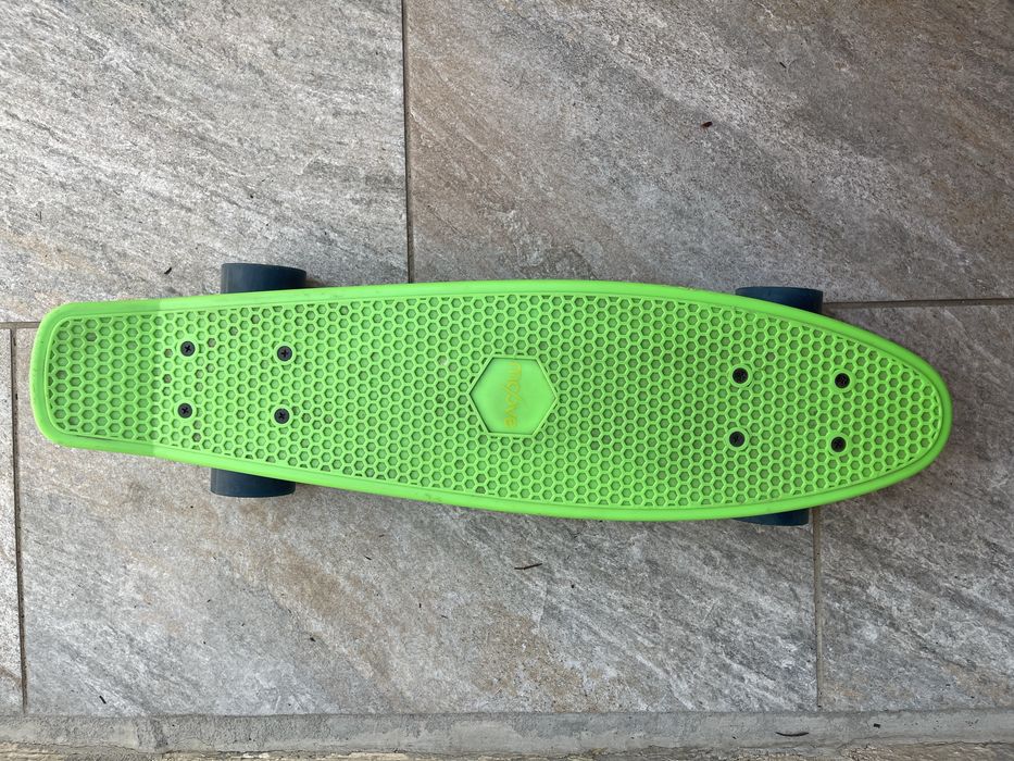 Vand Skateboard copii stare foarte buna