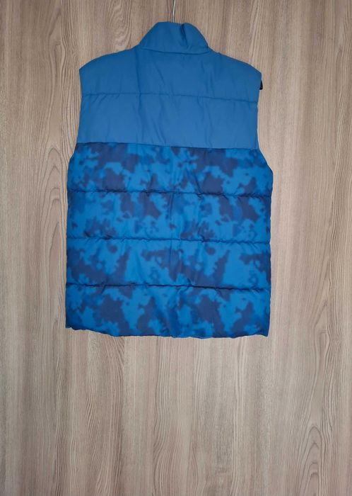 Детска шушлякова грейка в отлично състояние - размер 170 см