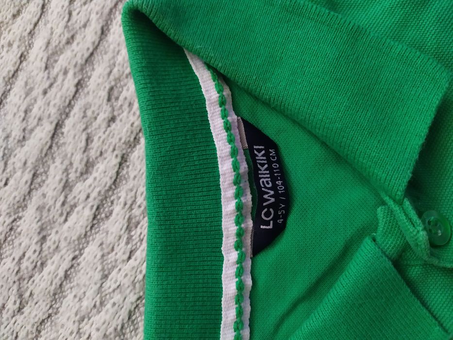 Тениски с якичка размер 110/116