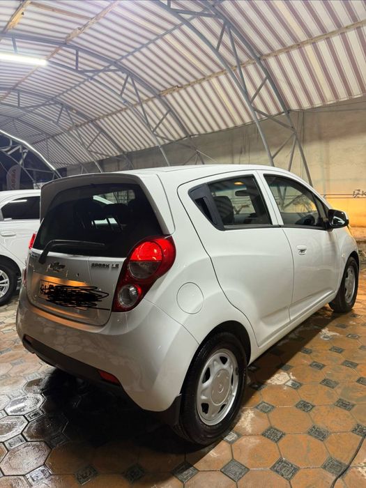 Spark Avtomat 2015 yil 112.000 km