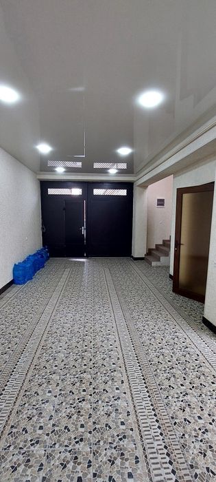 Продаю 4 сотки, 2× этажный,6-комнатный ЕвроДом