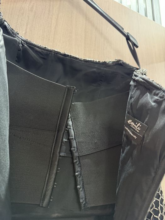 EMILI exclusive design