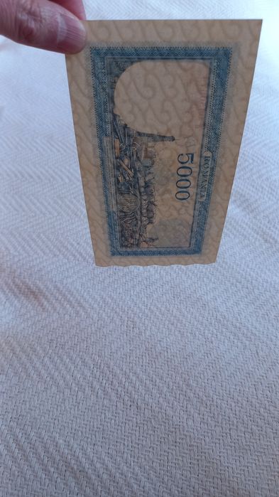 Vand bancnota de 5000 lei an 1945 ,iesita din circulatie