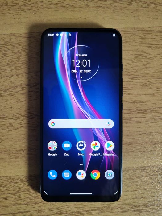 Motorola One Fusion+ | 128GB | 6GB RAM | Cameră Pop-up 16MP