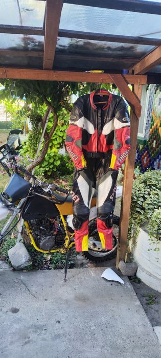 Combinezon moto Shoei