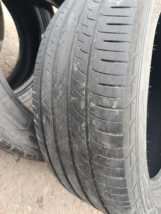 Продам шины R 19