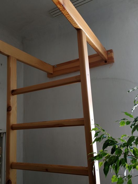 Шведская стенка турник из дерева