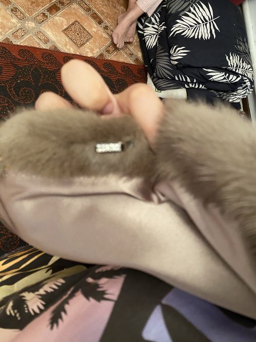 Продам шубу в хорошем состоянии