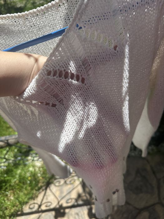 Bluza de vara cu gauri