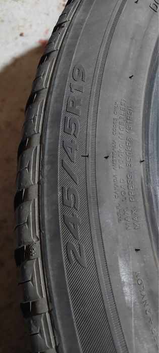 Jante Tucson 19” originale + anvelope iarnă 245/45 R19 (4 buc)