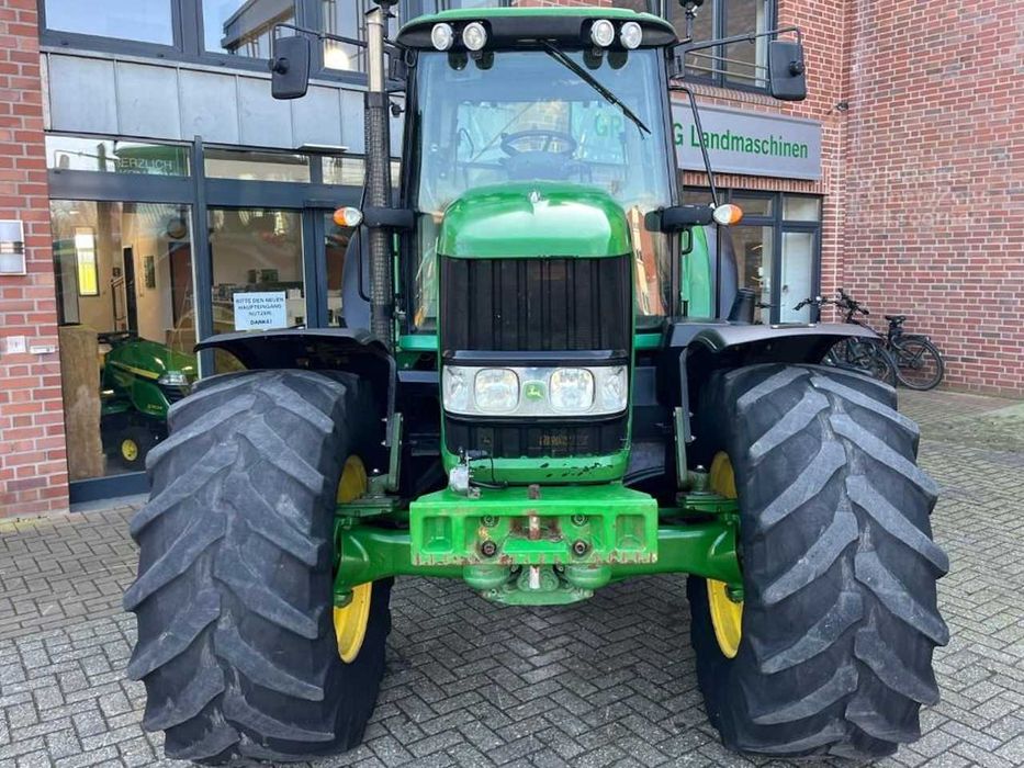 Трактор колесный  John Deere 7530 Premium