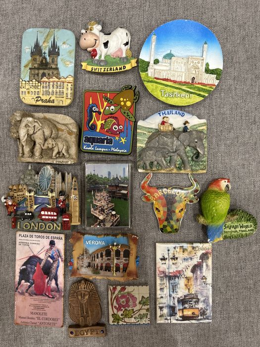 Сувениры-магниты из разных стран