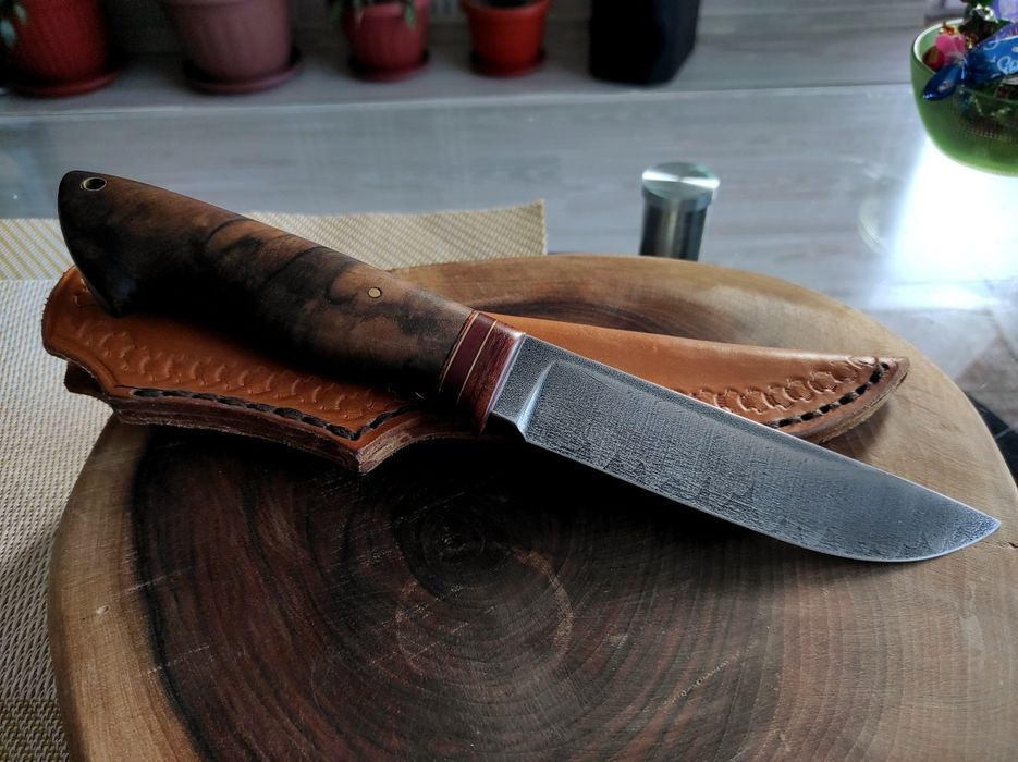 Нож от n690 ръчна изработка