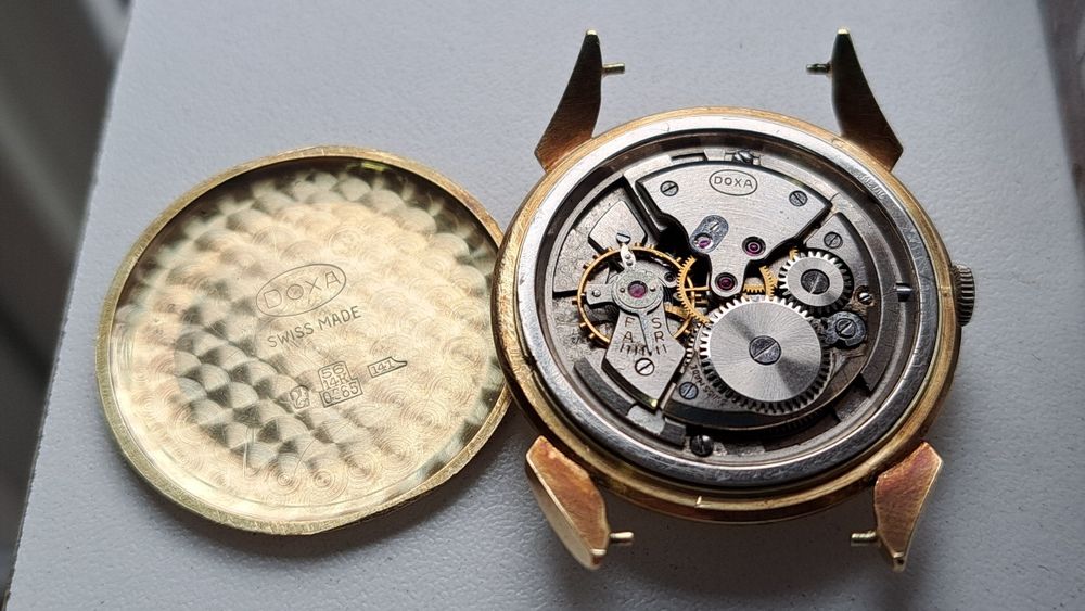 Ceas de Aur 14 K Doxa