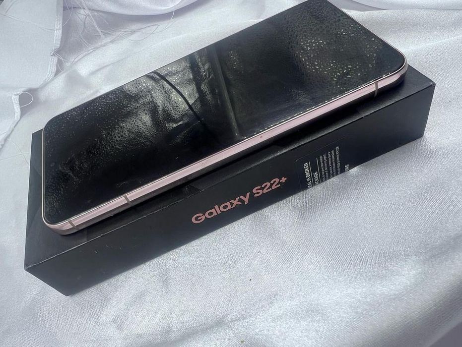 Самсунг с 22+ новая