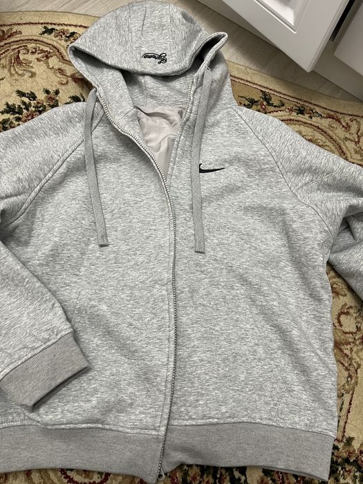 Зипка Nike&Supreme